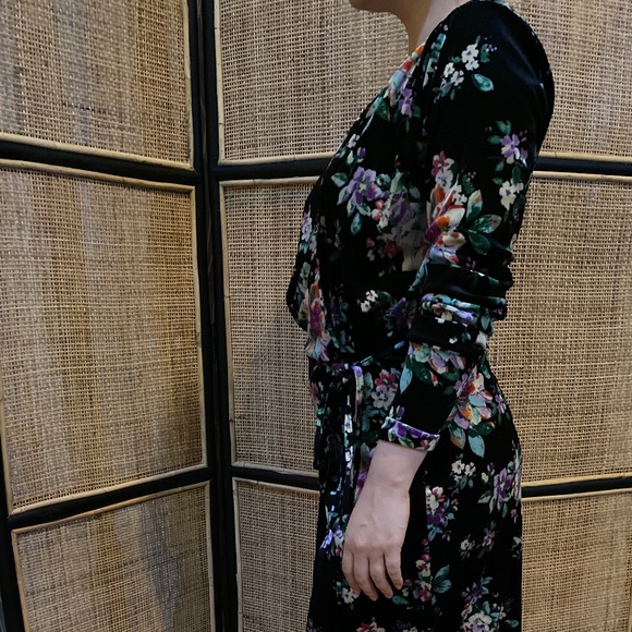 Zara wrap dress - Picture 2 of 6